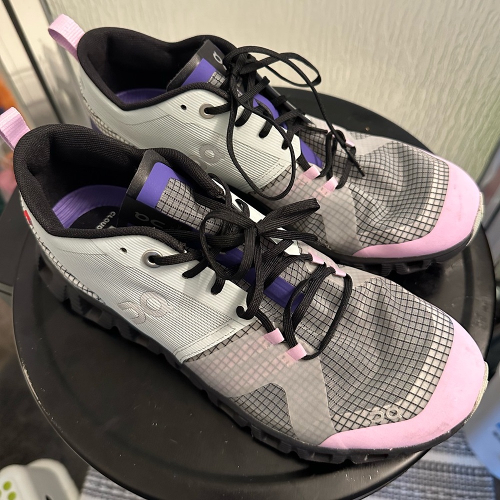 Cloud X shift running shoes